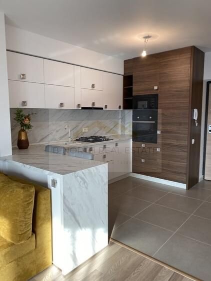 Studio modern, vedere la parc, parcare subterana inclusa.