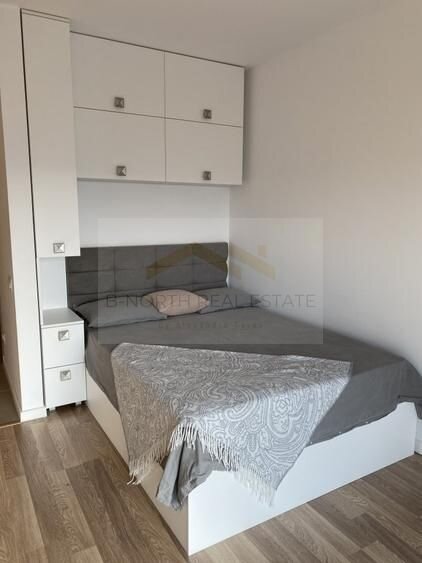 Studio modern, vedere la parc, parcare subterana inclusa.